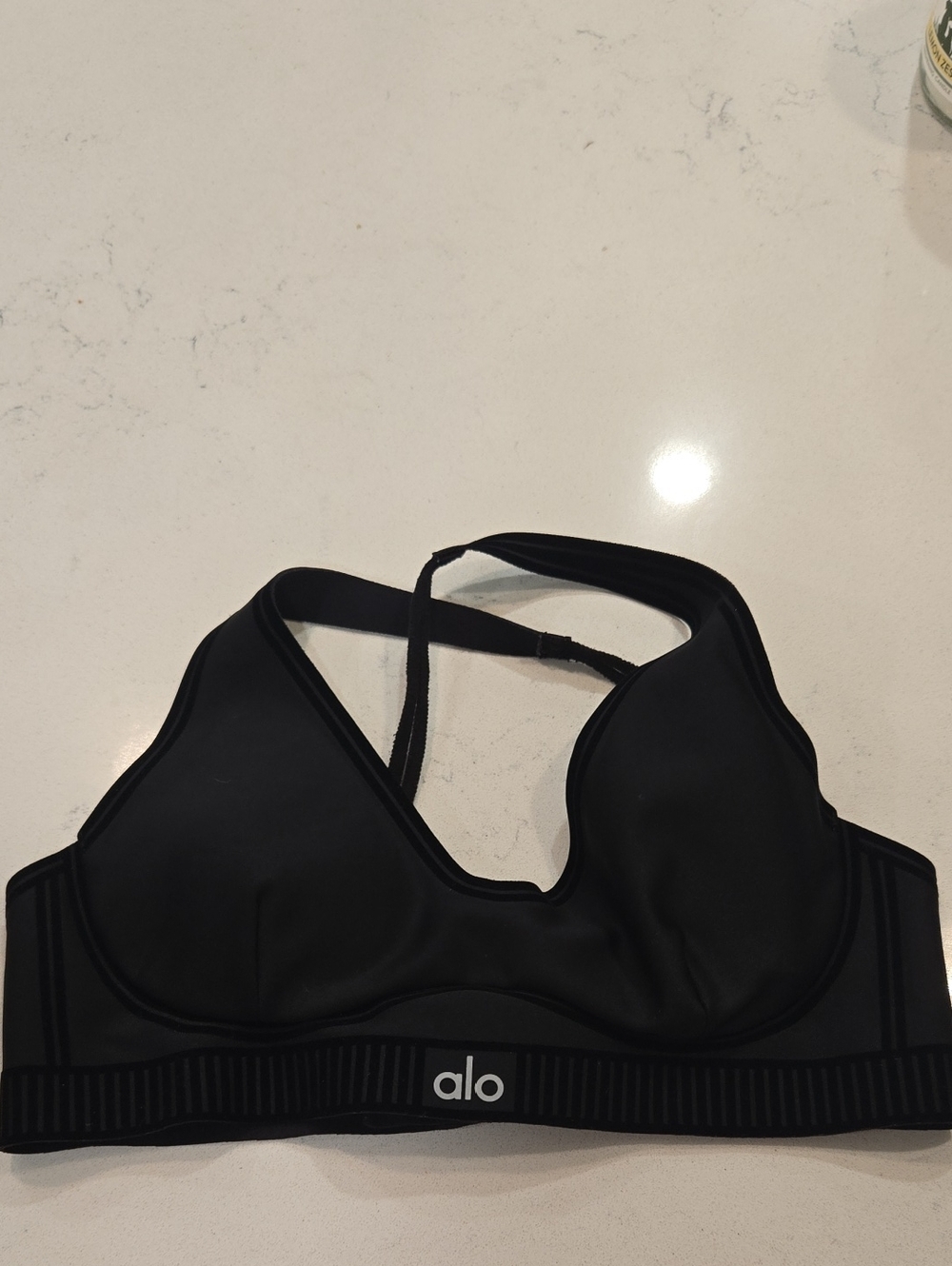 Alo Yoga Airlift Line up Bra